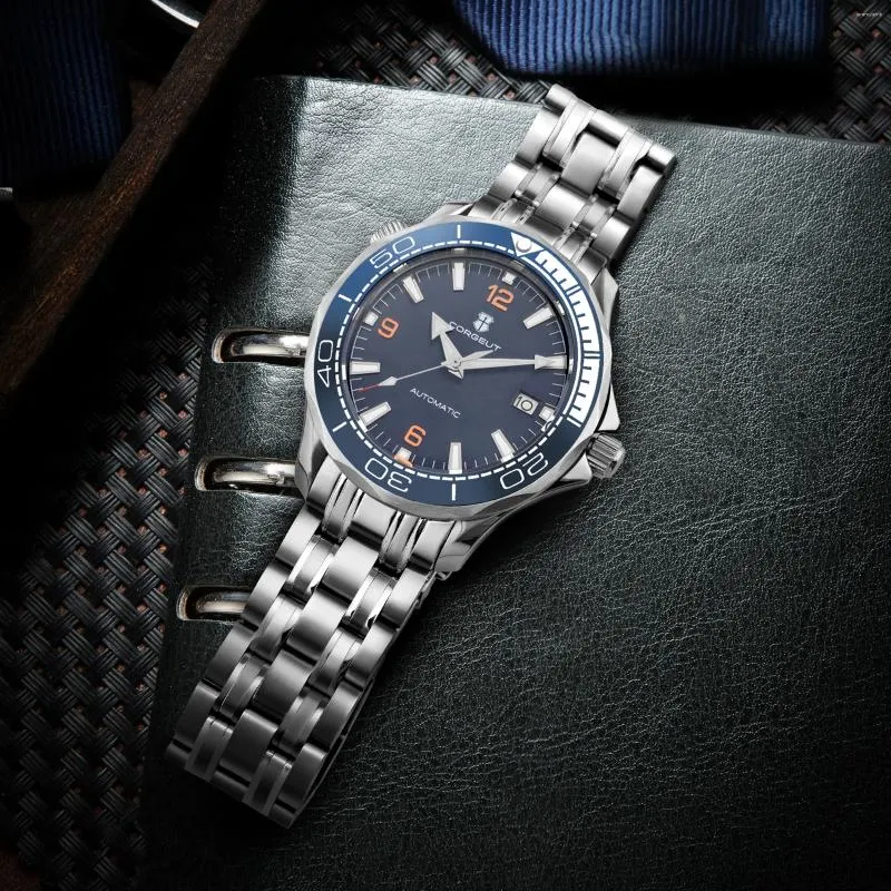 Corgeut Diver Automatico, Cristal Zafiro homenaje a Omega Seamaster, NH35 Seiko.